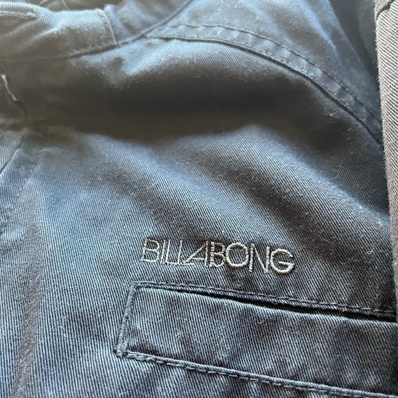 Barely Used Billabong Jacket - Picture 4 of 4